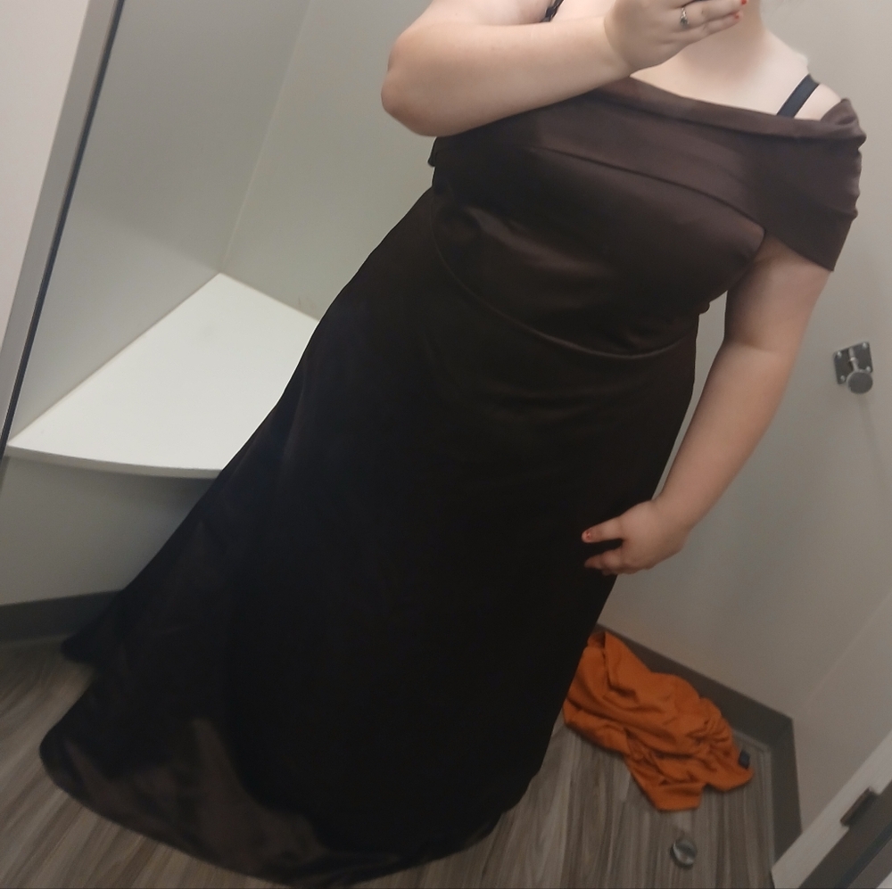 Elegant Brown Off-Shoulder Dress